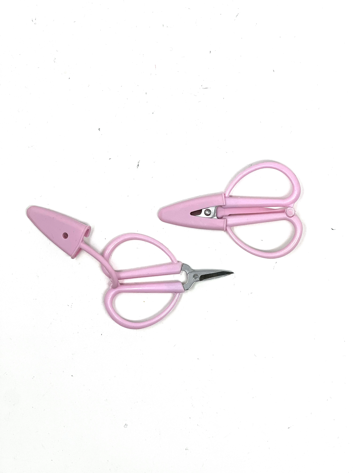 Blossom of Mini Scissors: Bahamian Pink-Blossom of 25 Pieces