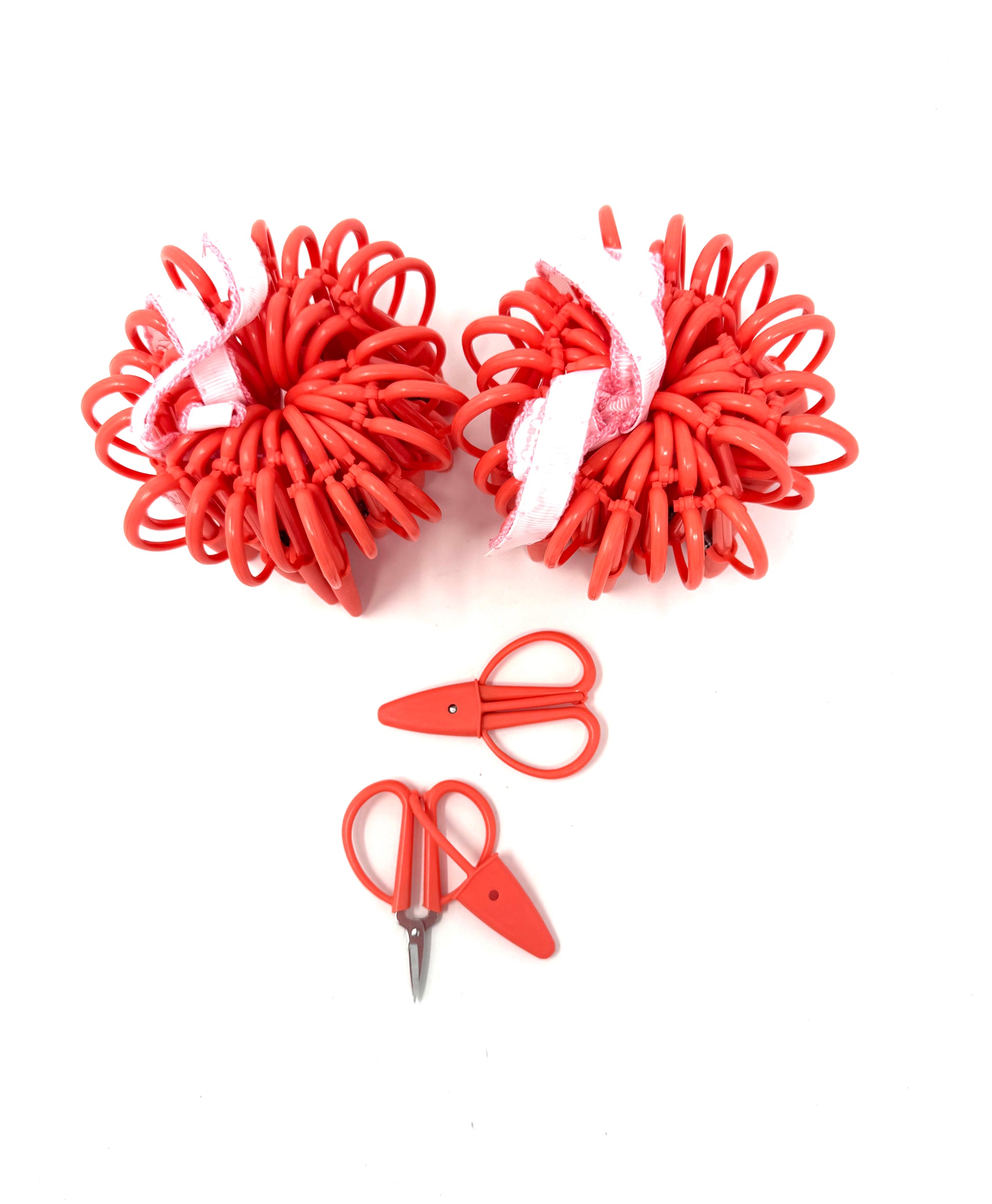 Blossom of Mini Scissors: Orange Cup Coral-Blossom of 25 Pieces
