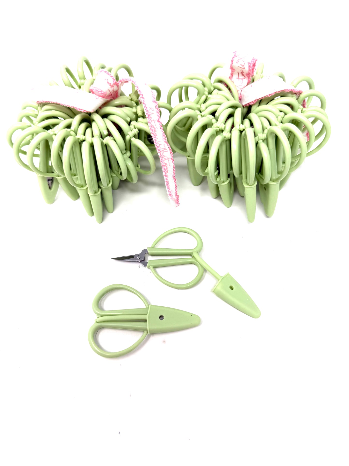 Blossom of Mini Scissors: Leafy Green-Blossom of 25 Pieces