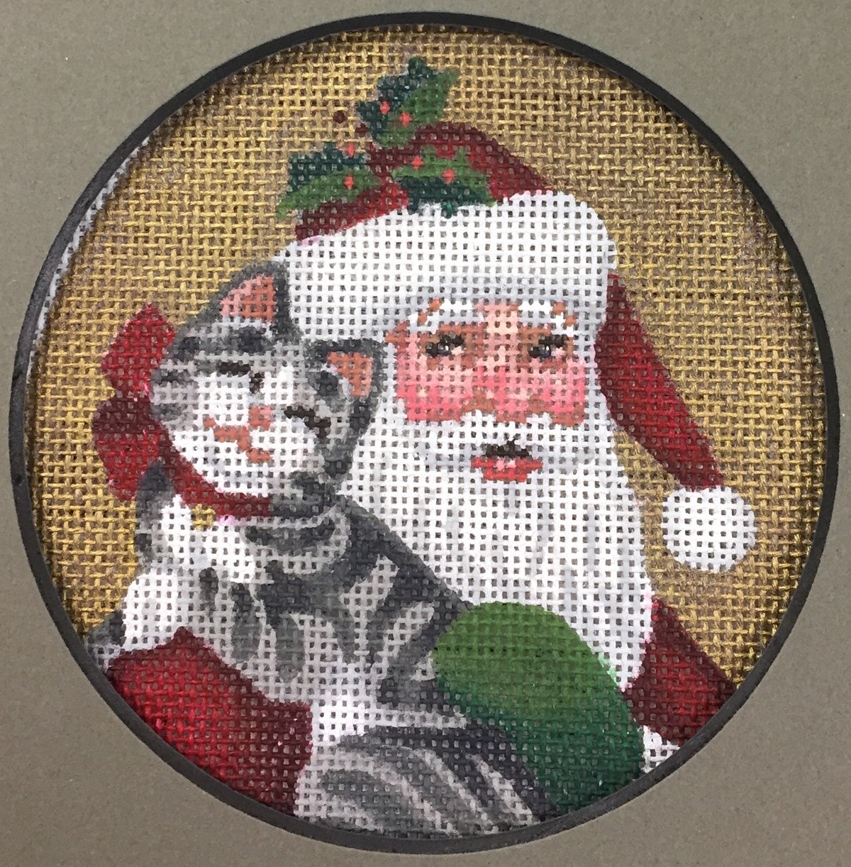 TTOR220- Santa And Kitty, ornament